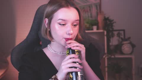 QUEEN OF EVIL online show from January 2025 08:13:02 PM