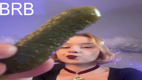 QUEEN OF EVIL online show from February 2025 05:19:02 AM