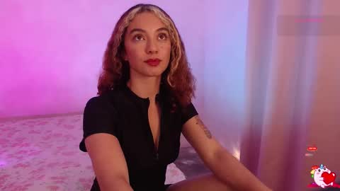 red_velvett0 online show from November 2025 05:07:02 AM