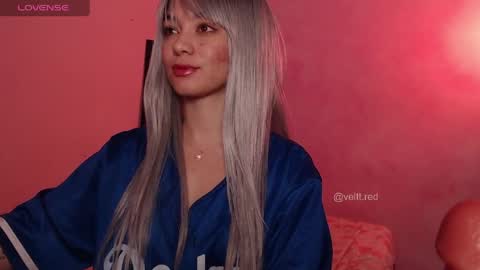 Snapshot of red_velvett0 chatting on March 2026 10:04:01 AM red_velvett0 online show from March 2026 10:04:01 AM