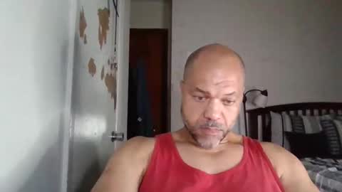 Snapshot of redbone441 chatting on April 2026 03:42:01 AM Redbone online show from April 2026 03:42:01 AM