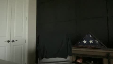 Snapshot of redbull1414 chatting on April 2026 01:23:01 PM RedBull online show from April 2026 01:23:01 PM