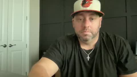 Snapshot of redbull1414 chatting on April 2026 01:49:01 PM RedBull online show from April 2026 01:49:01 PM