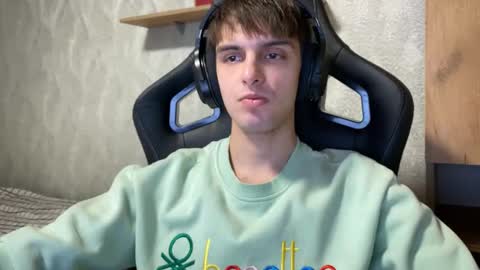 redbullshine online show from October 2025 01:58:01 AM