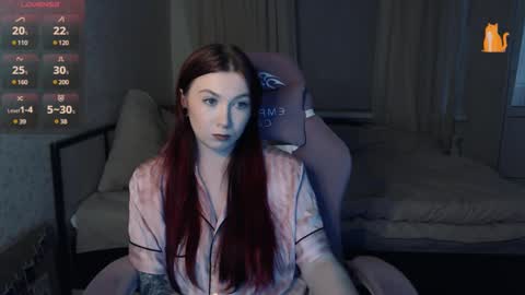 Lina online show from March 2025 03:41:01 PM