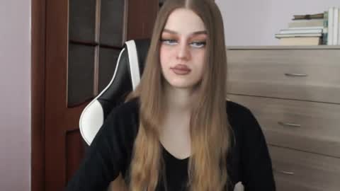 Snapshot of redhead_rabbit chatting on April 2026 02:09:02 AM Lily online show from April 2026 02:09:02 AM