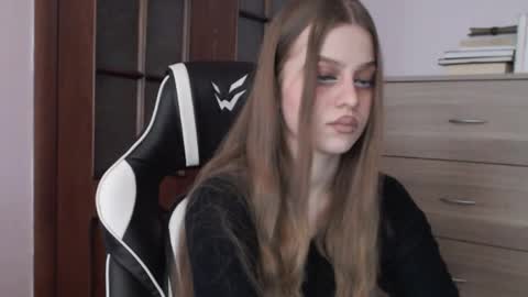 Snapshot of redhead_rabbit chatting on April 2026 02:49:01 AM Lily online show from April 2026 02:49:01 AM