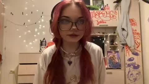 Eva online show from April 2026 09:12:02 PM