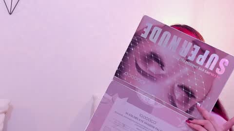 Snapshot of redmeloddy chatting on January 2025 07:35:01 PM Meloddy online show from January 2025 07:35:01 PM