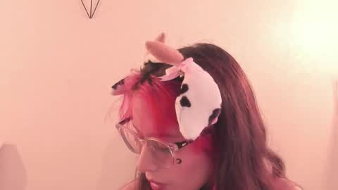 Snapshot of redmeloddy chatting on March 2025 10:19:02 PM Meloddy online show from March 2025 10:19:02 PM