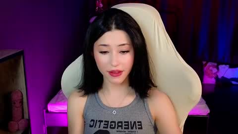 Snapshot of redmidnight_ chatting on April 2026 09:38:02 PM Kiara online show from April 2026 09:38:02 PM