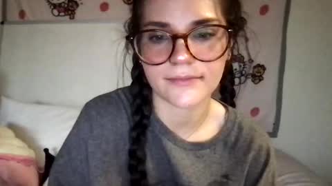 Penelope online show from February 2025 06:03:01 PM