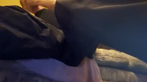 Snapshot of redrodridding chatting on November 2025 11:48:01 PM redrodridding online show from November 2025 11:48:01 PM