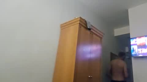 Snapshot of redrodridding chatting on November 2025 05:57:02 PM redrodridding online show from November 2025 05:57:02 PM