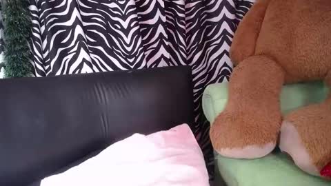 MIA online show from January 2026 08:03:01 PM