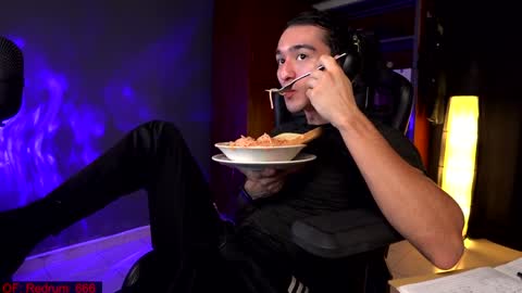 Red online show from December 2024 06:34:02 PM