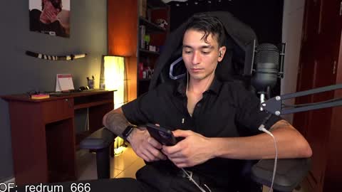 Red online show from February 2025 06:24:01 PM