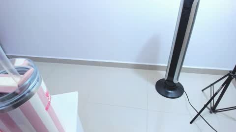 Snapshot of redski77 chatting on March 2026 07:38:01 AM redski77 online show from March 2026 07:38:01 AM