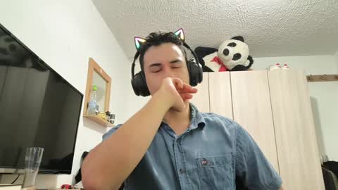 Snapshot of redsoul951869 chatting on September 2025 11:27:01 PM RedsoulReaver online show from September 2025 11:27:01 PM