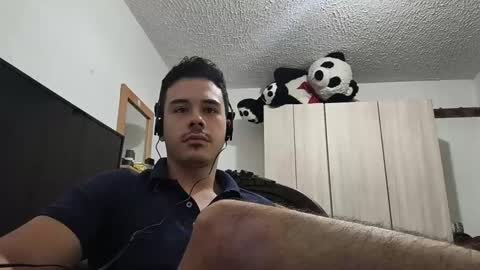 Snapshot of redsoul951869 chatting on September 2025 05:20:02 AM RedsoulReaver online show from September 2025 05:20:02 AM