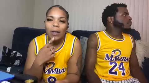 Snapshot of reekanddes chatting on November 2025 05:16:02 AM reekanddes online show from November 2025 05:16:02 AM