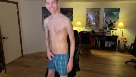 Snapshot of reelbigwang chatting on February 2025 01:21:01 AM reelbigwang online show from February 2025 01:21:01 AM