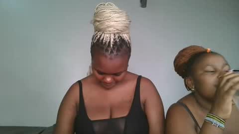 Snapshot of reenie_barbie chatting on February 2025 07:10:01 PM barbie online show from February 2025 07:10:01 PM