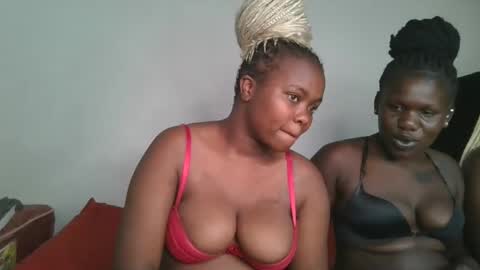 Snapshot of reenie_barbie chatting on February 2025 09:12:02 AM barbie online show from February 2025 09:12:02 AM