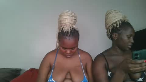 Snapshot of reenie_barbie chatting on February 2025 06:39:01 AM barbie online show from February 2025 06:39:01 AM