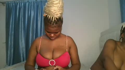 Snapshot of reenie_barbie chatting on March 2025 01:34:02 AM barbie online show from March 2025 01:34:02 AM