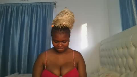 Snapshot of reenie_barbie chatting on March 2025 04:38:02 AM barbie online show from March 2025 04:38:02 AM