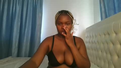 Snapshot of reenie_barbie chatting on March 2025 05:59:02 AM barbie online show from March 2025 05:59:02 AM