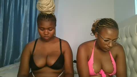 Snapshot of reenie_barbie chatting on March 2025 03:30:02 PM barbie online show from March 2025 03:30:02 PM