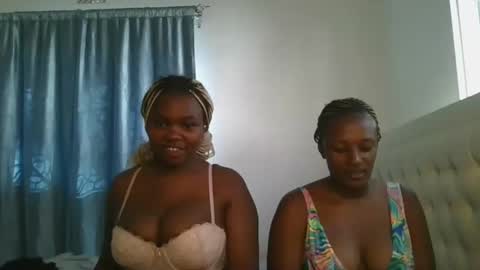 Snapshot of reenie_barbie chatting on March 2025 02:01:02 PM barbie online show from March 2025 02:01:02 PM