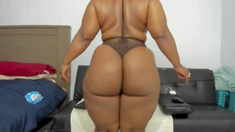 Snapshot of reginabanx chatting on April 2026 02:05:02 AM reginabanx online show from April 2026 02:05:02 AM