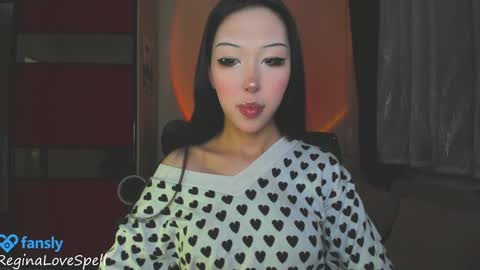  Regina online show from January 2025 10:08:02 PM