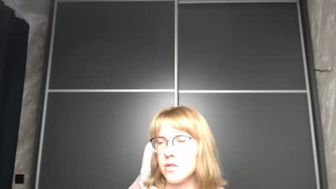 Regina online show from February 2025 09:58:02 AM