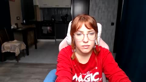 Regina online show from October 2025 11:37:02 PM