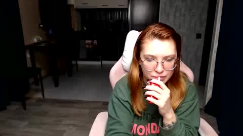 Regina online show from November 2025 12:56:01 AM