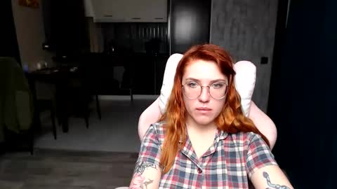 Regina online show from December 2025 12:52:02 AM