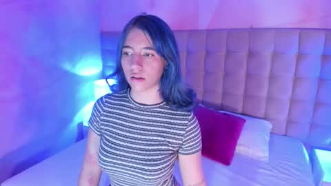 Snapshot of reiayanamy chatting on September 2025 07:37:02 PM Rei Ayanami online show from September 2025 07:37:02 PM