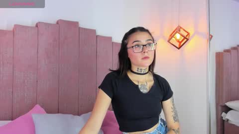 Snapshot of reikaminato chatting on March 2026 01:36:01 PM Reika online show from March 2026 01:36:01 PM