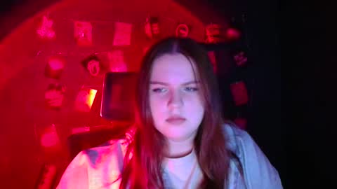 Reina online show from January 2026 06:38:01 AM