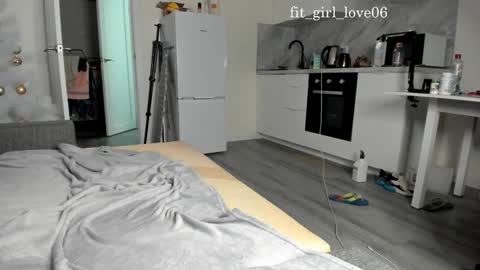 Snapshot of relax_ax chatting on December 2024 01:54:02 PM Bridget online show from December 2024 01:54:02 PM