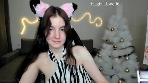 Snapshot of relax_ax chatting on December 2024 04:06:01 PM Bridget online show from December 2024 04:06:01 PM