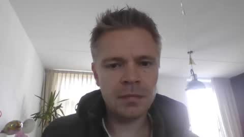 Snapshot of remcoa chatting on September 2025 11:12:02 AM remcoa online show from September 2025 11:12:02 AM