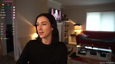 Snapshot of remibliss chatting on December 2024 08:40:01 PM Remi online show from December 2024 08:40:01 PM