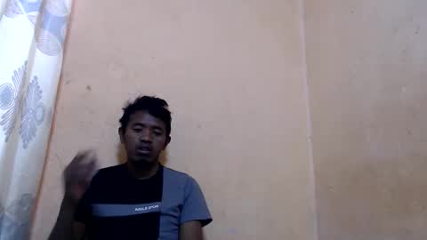 Snapshot of remixstboy chatting on September 2025 07:46:02 AM remixstboy online show from September 2025 07:46:02 AM