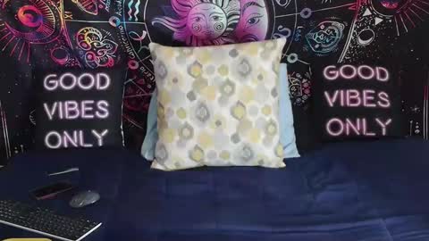 RenaeCumsAlot online show from December 2024 09:43:02 PM