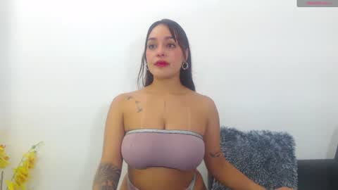 Snapshot of renatabrownn28 chatting on July 2026 04:29:02 AM renatabrownn28 online show from July 2026 04:29:02 AM